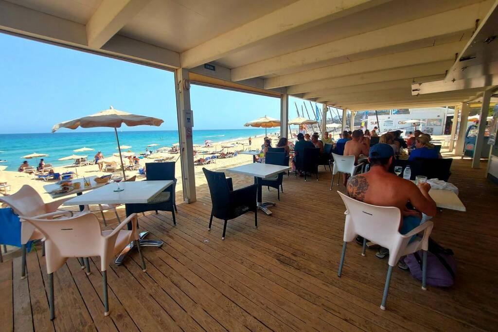 Amplio Apartamento En La Playa Del Esquinzo Playa Jandía Eksteriør billede